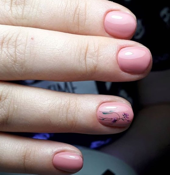 Манікюр на короткі нігті 2020 Манікюр на короткі нігті 2020