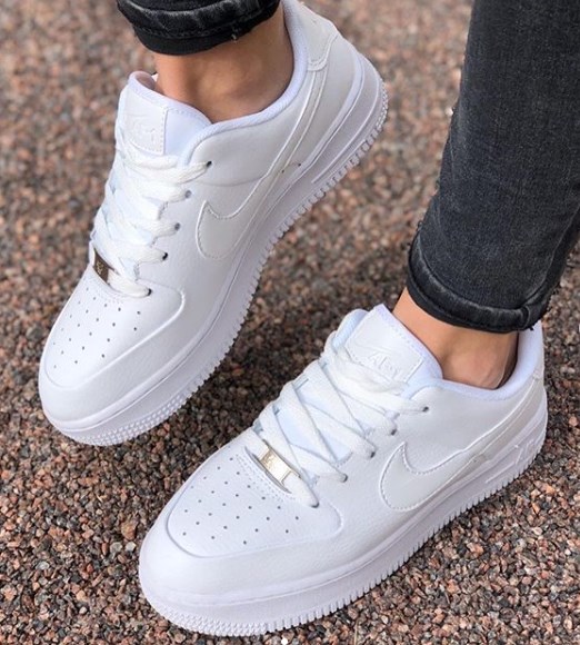 Модне взуття 2020 без підборів