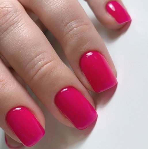 Весняний манікюр удома Весняний манікюр удома