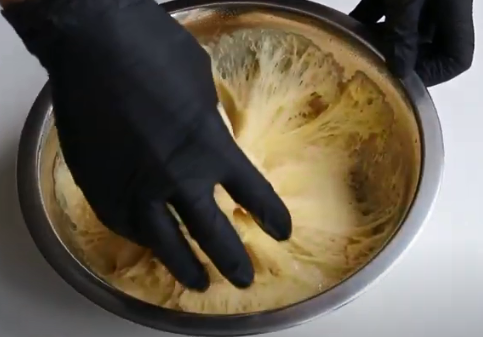 Замешенное тесто на панеттоне можно поставить расти в духовку, разогретую до минимума – Панеттоне – рецепт итальянской пасхи Замешенное тесто на панеттоне можно поставить расти в духовку, разогретую до минимума – Панеттоне – рецепт итальянской пасхи