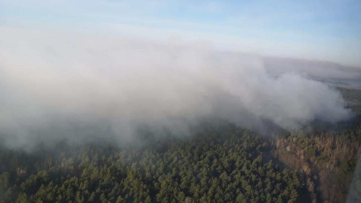 Під Чорнобилем продовжують вирувати пожежі
