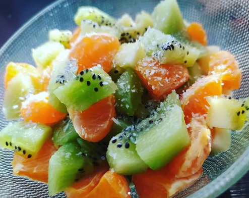 На Пасху можно приготовить легкий фруктовый салат – Что приготовить на Пасху На Пасху можно приготовить легкий фруктовый салат – Что приготовить на Пасху