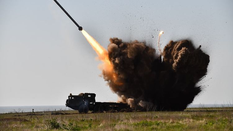 У Мережі з'явилися видовищні фото з випробувань новітньої української ракети У Мережі з'явилися видовищні фото з випробувань новітньої української ракети