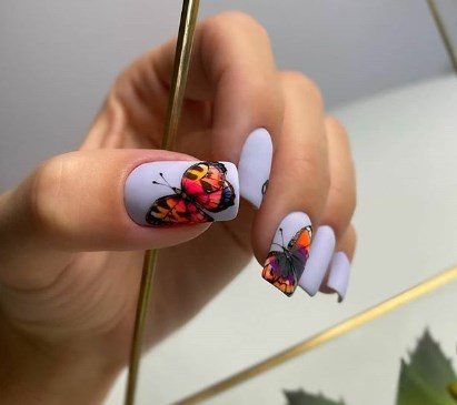 Весняний манікюр 2020