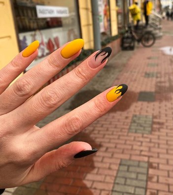 Весняний манікюр 2020