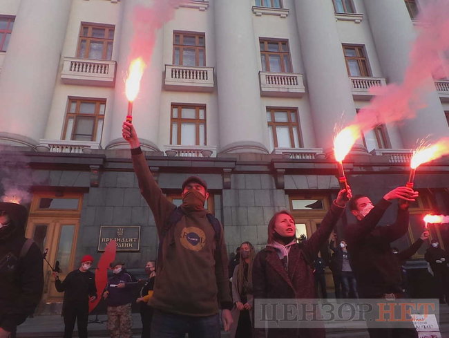У Києві пройшла акція Хто замовив Катю Гандзюк У Києві пройшла акція Хто замовив Катю Гандзюк
