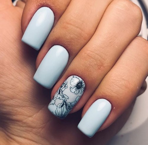 Блакитний манікюр весна 2020 Блакитний манікюр весна 2020