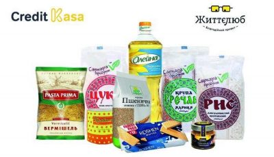 Credit Kasa передала 1000 продуктовых наборов пожилым украинцам