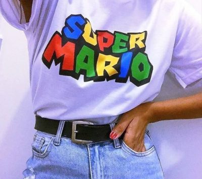 У моду з 90-х повернулися сентиментальні футболки: фото