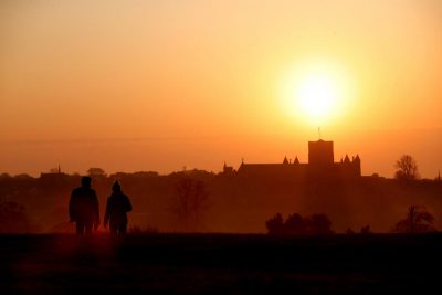 Владний покровитель може підтримати Овнів – Гороскоп на 24 квітня 2020 року