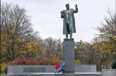 Росія погрожує меру Праги після знесення пам'ятника маршалу Конєву