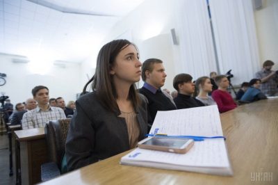Студенты
