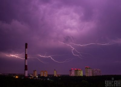 Синоптики попередили, що у Києві сьогодні з ранку до вечора можлива гроза – Погода сьогодні Київ 