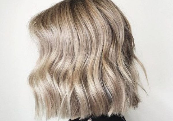 В моду повернулася ефектна жіноча стрижка бродячий боб з 1920-х: фото