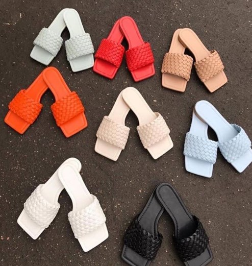 Модні сандалі 2020