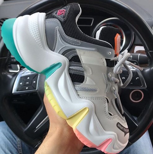 Модні кросівки літо 2020