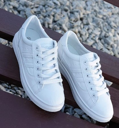 Модні кросівки літо 2020