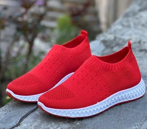 Модні кросівки літо 2020