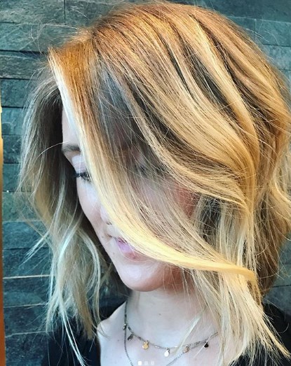 Стрижка розмитий боб Стрижка розмитий боб