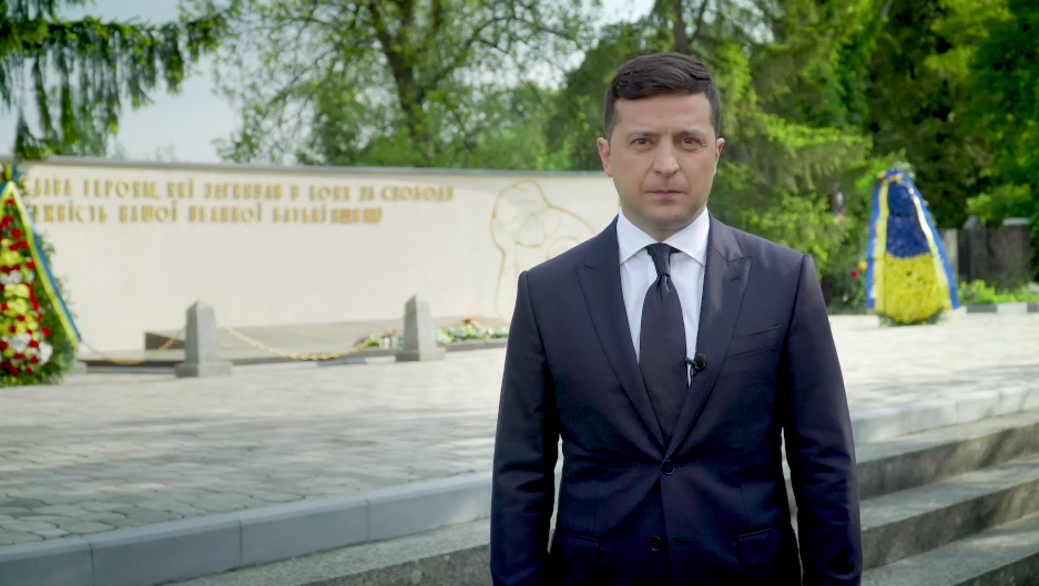 Владимрр Зеленський записав відеозвернення до українців Владимрр Зеленський записав відеозвернення до українців