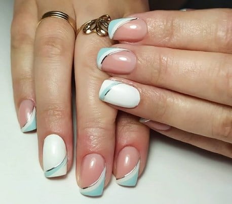 М'ятний манікюр 2020 М'ятний манікюр 2020