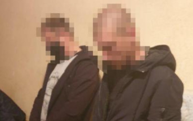 підозрюваних у зґвалтуванні дівчини підозрюваних у зґвалтуванні дівчини