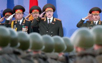 Протести в Білорусі-Лукашенко терміново мобілізував війська Протести в Білорусі-Лукашенко терміново мобілізував війська