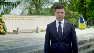 Владимрр Зеленский записал видеообращение к украинцам Владимрр Зеленский записал видеообращение к украинцам