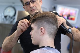 перукарня, стрижка перукарня, стрижка