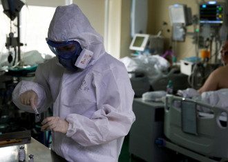 Вчені, лабораторія Вчені, лабораторія