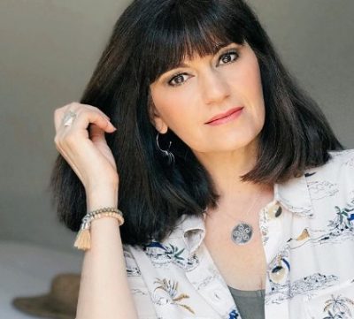 Модне фарбування волосся для жінок після 50 років - тренди і фото