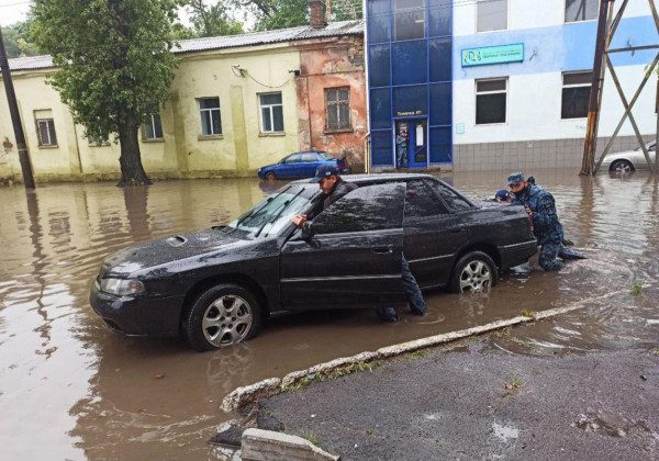 Потоп в Одесі: місто затопило після потужної зливи