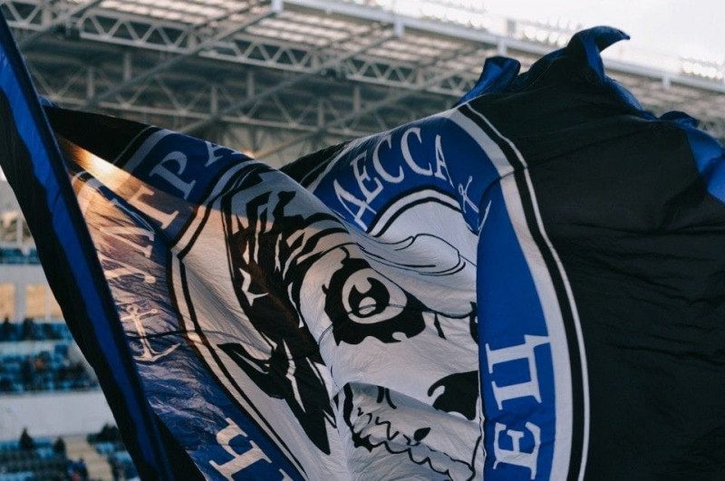 "Лицемерил и продавал наркотики": одесские ультрас сделали заявление о Стерненко