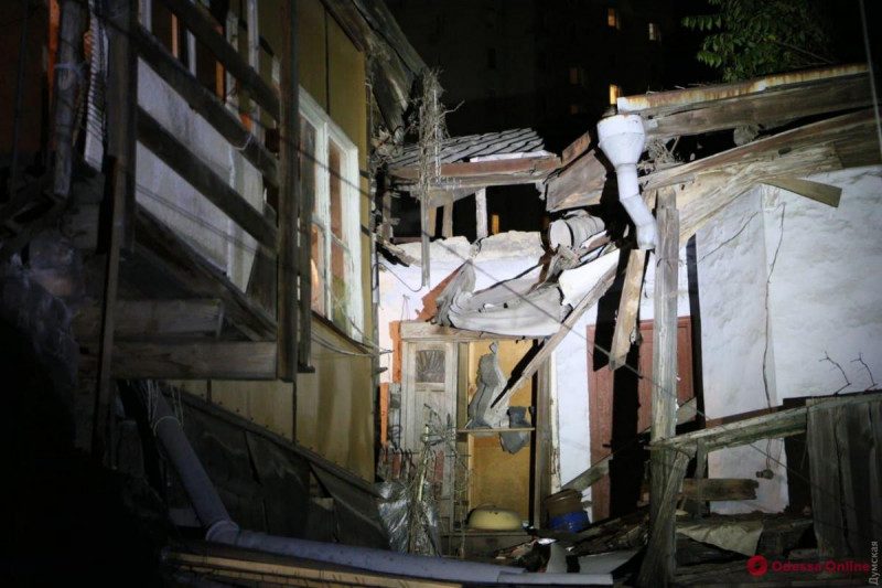 В Одесі обвалився ще один житловий будинок