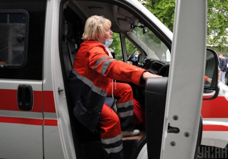 У Кривому Розі відмовилися госпіталізувати підлітка, у якого після ДТП зупинилося серце