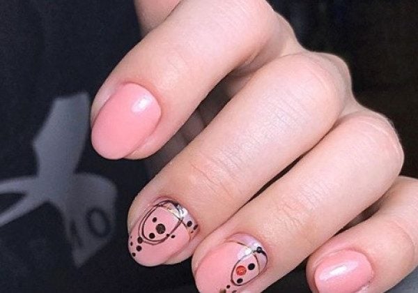 Летний маникюр на короткие ногти