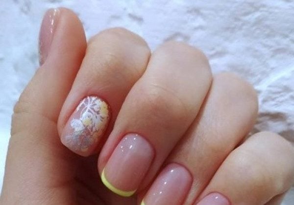 Літній манікюр на короткі нігті Літній манікюр на короткі нігті