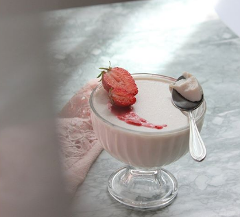 На Троицу можно приготовить творожное суфле – Троица меню 2020