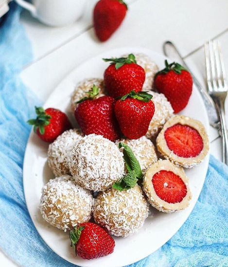 С клубникой можно приготовить легкие десерты – Клубника рецепты десертов С клубникой можно приготовить легкие десерты – Клубника рецепты десертов