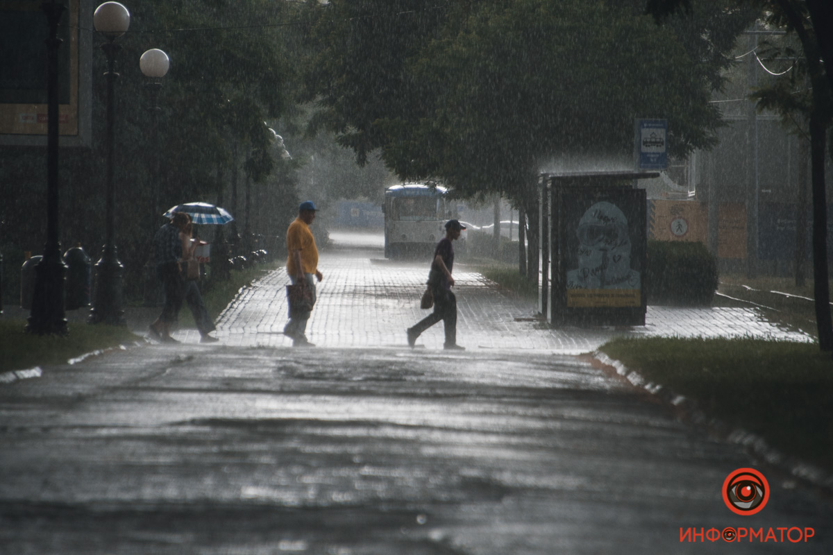 Злива в Дніпрі Злива в Дніпрі