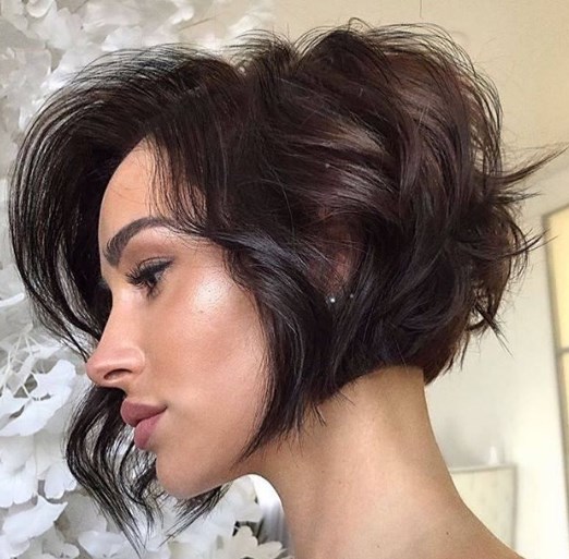 Стрижка боб 2020