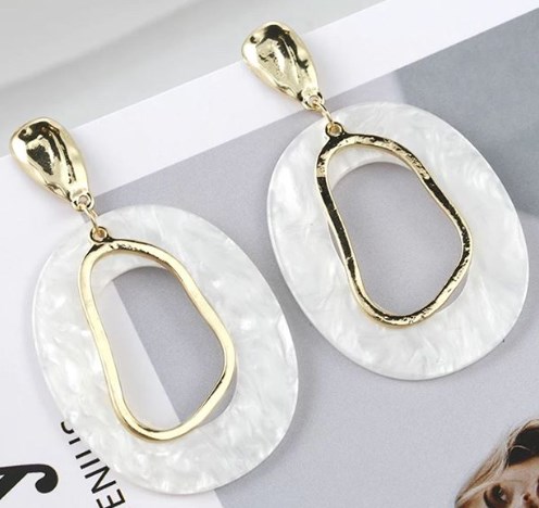 Модні прикраси 2020 на літо Модні прикраси 2020 на літо