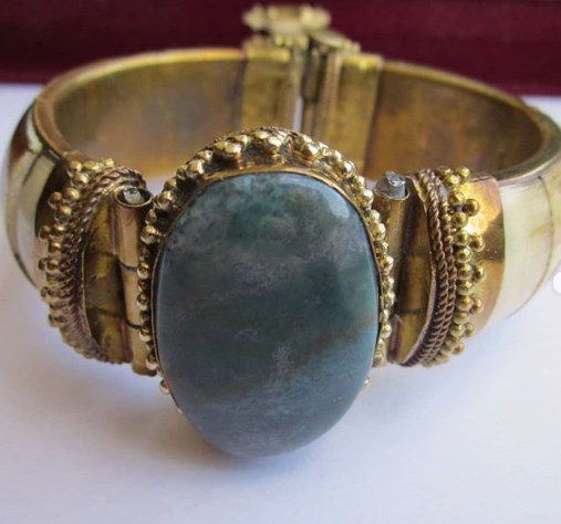 Модні прикраси 2020 на літо Модні прикраси 2020 на літо