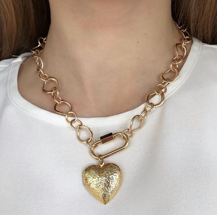 Модні прикраси 2020 на літо Модні прикраси 2020 на літо