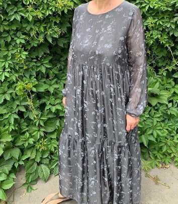 Жіночий одяг, що додає віку Жіночий одяг, що додає віку