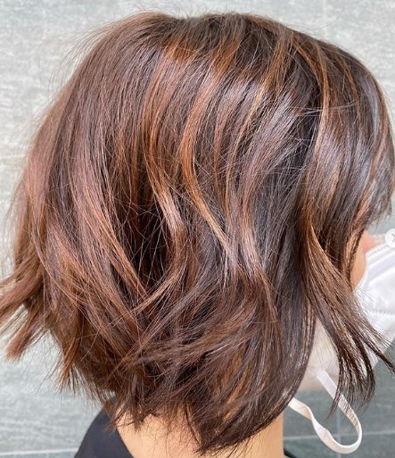 Стрижки для трикутного обличчя 2020