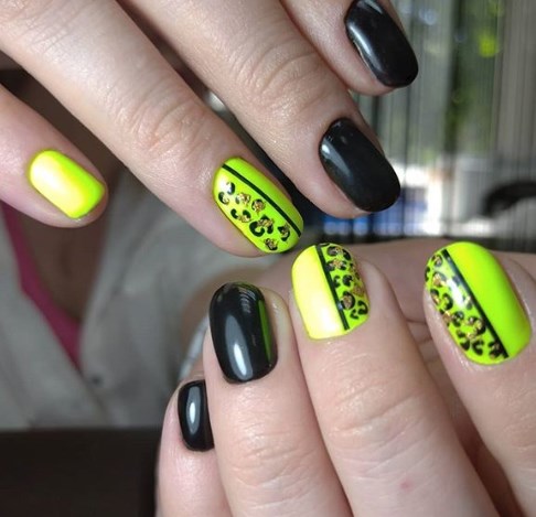 Літній манікюр на короткі нігті 2020 Літній манікюр на короткі нігті 2020