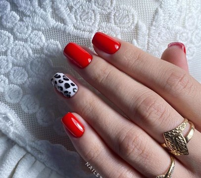 Літній манікюр на короткі нігті 2020 Літній манікюр на короткі нігті 2020