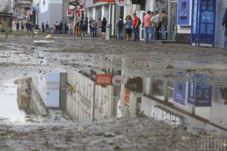 Експерт повідомила, що у середу невеликий дощ може миттєво переходити у зливу зі шквалами та градом – Погода в Україні завтра Експерт повідомила, що у середу невеликий дощ може миттєво переходити у зливу зі шквалами та градом – Погода в Україні завтра