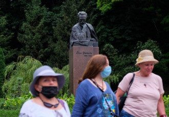 Карантин в Україні - Київ і ще 7 областей залишилися без послаблень Карантин в Україні - Київ і ще 7 областей залишилися без послаблень
